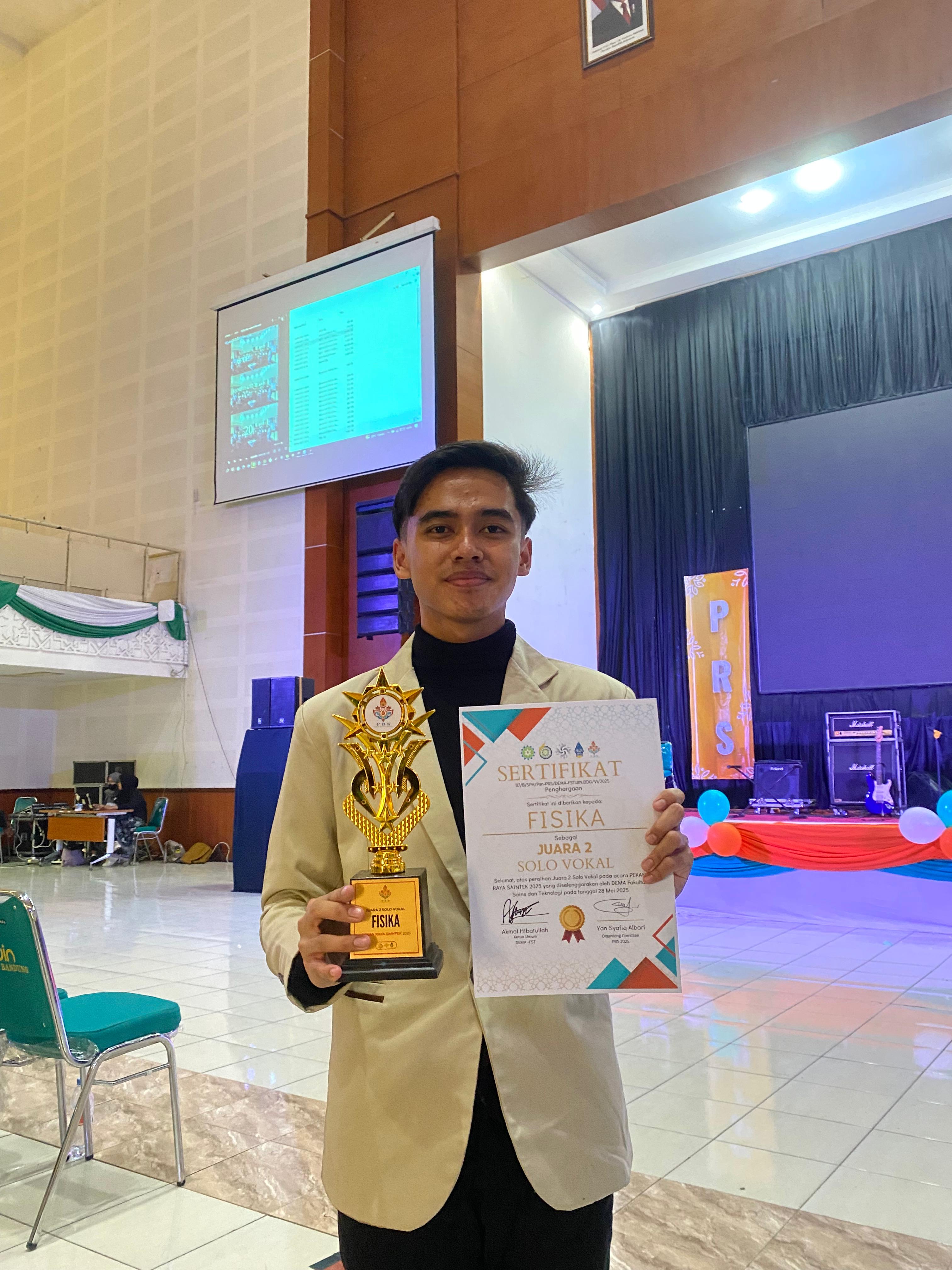 Juara 2 Lomba Vokal Solo